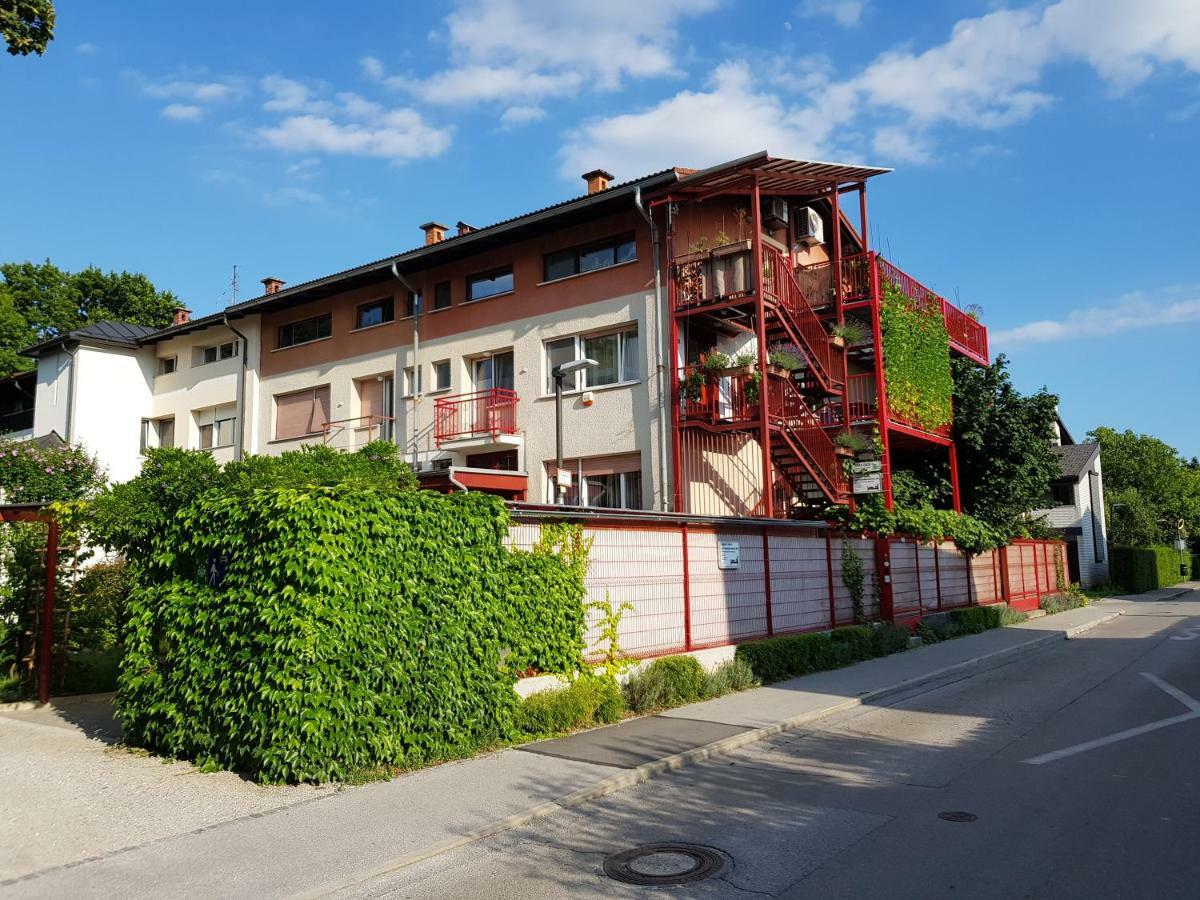 Ljubljana'S Terraceアパートメント エクステリア 写真